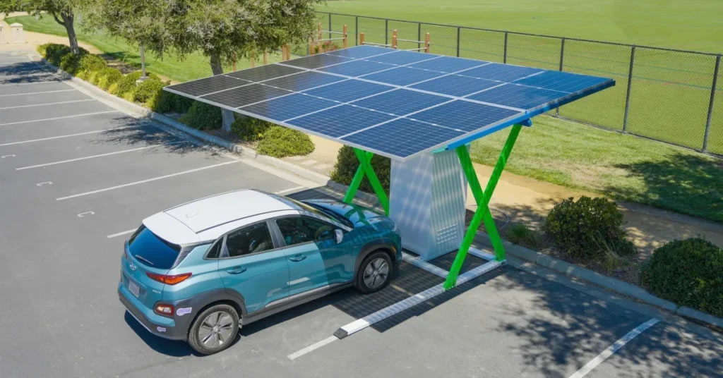 The Role of Solar in Electric Vehicle (EV) Charging